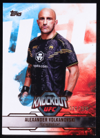Alexander Volkanovski 2025 Topps UFC Knockout Bronze #25 #006/299 at PristineAuction.com