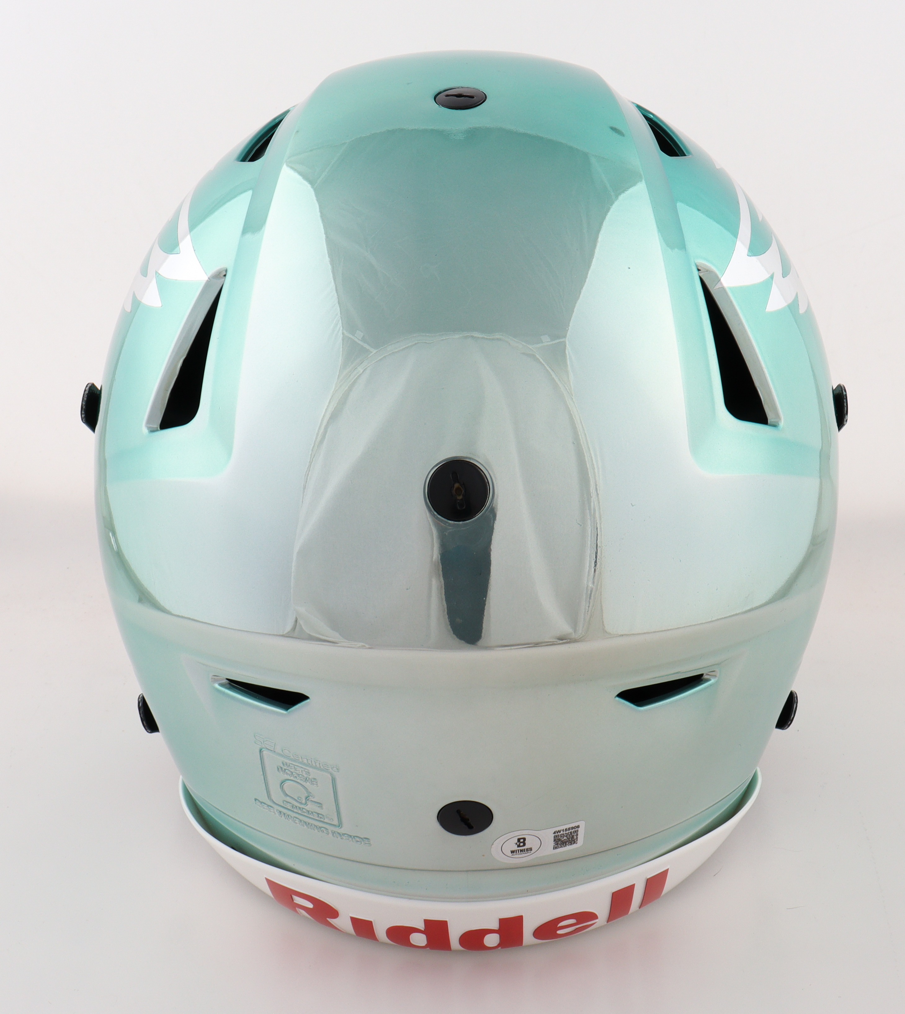 Saquon Barkley Signed Eagles Full-Size Authentic On-Field Chrome Speedflex Helmet (Beckett) at PristineAuction.com Saquon Barkley Signed Eagles Full-Size Authentic On-Field Chrome Speedflex Helmet (Beckett) at PristineAuction.com