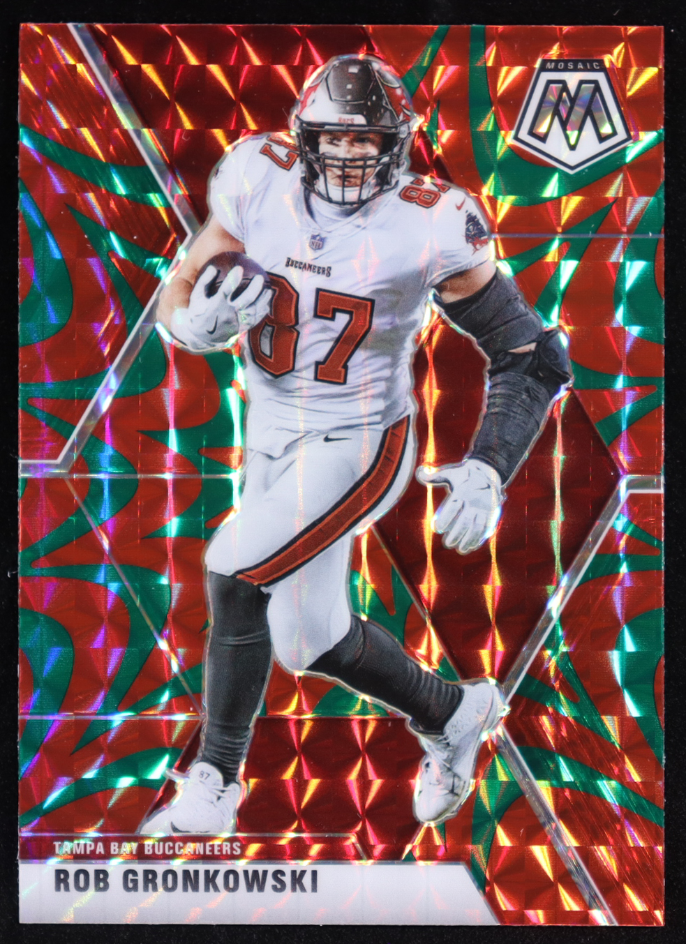 Rob Gronkowski 2020 Panini Mosaic Mosaic Reactive Green #136 at PristineAuction.com Rob Gronkowski 2020 Panini Mosaic Mosaic Reactive Green #136 at PristineAuction.com