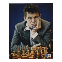 Magnus Carlsen Signed 8x10 Photo (Beckett) at PristineAuction.com