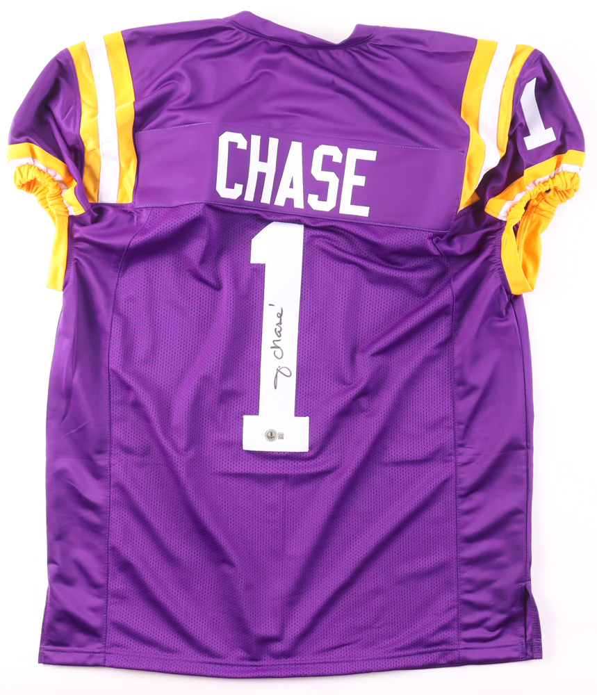 Ja'Marr Chase Signed Jersey (Beckett) at PristineAuction.com Ja'Marr Chase Signed Jersey (Beckett) at PristineAuction.com