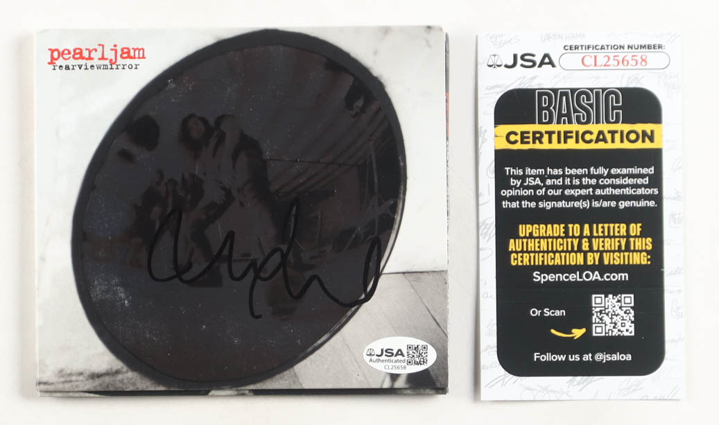 Mike McCready Signed "Rear View Mirror" CD Album Cover (JSA) at PristineAuction.com Mike McCready Signed "Rear View Mirror" CD Album Cover (JSA) at PristineAuction.com