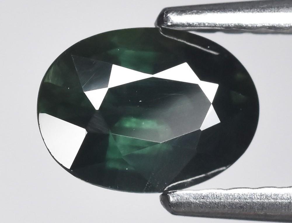 1.04 Carats Natural Green Sapphire Loose | $950 Estimated Retail Value (UGL Cert) at PristineAuction.com 1.04 Carats Natural Green Sapphire Loose | $950 Estimated Retail Value (UGL Cert) at PristineAuction.com
