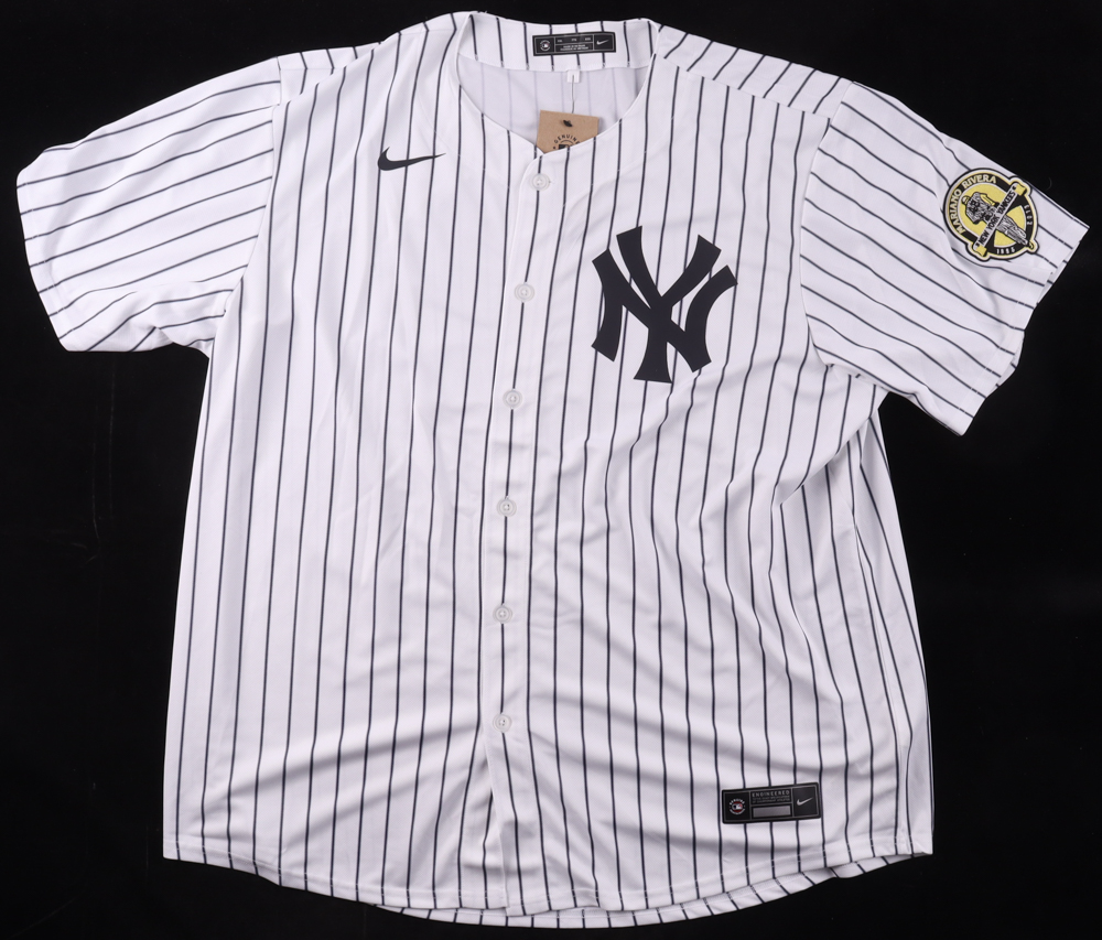 Mariano Rivera Signed Yankees Nike Authentic Jersey with Mariano Rivera Commemorative Patch (Beckett) at PristineAuction.com Mariano Rivera Signed Yankees Nike Authentic Jersey with Mariano Rivera Commemorative Patch (Beckett) at PristineAuction.com