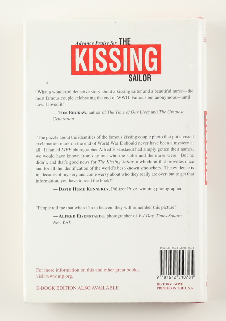 George Mendonsa Signed LE "The Kissing Sailor" Hardcover Book Inscribed "The Kissing Sailor" (PSA) at PristineAuction.com George Mendonsa Signed LE "The Kissing Sailor" Hardcover Book Inscribed "The Kissing Sailor" (PSA) at PristineAuction.com