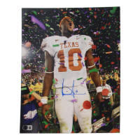 Vince Young Signed Texas Longhorns 11x14 Photo (Beckett) at PristineAuction.com