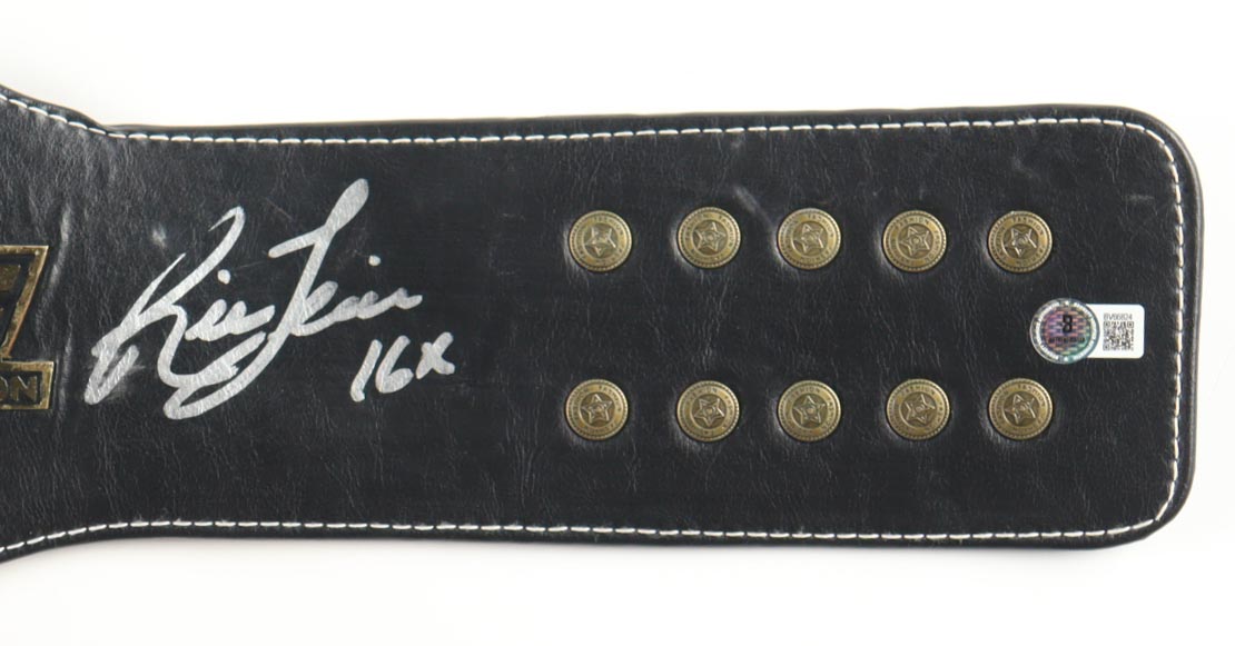 Ric Flair Signed WWE World Heavyweight Championship Belt Inscribed "16x" (Beckett) at PristineAuction.com Ric Flair Signed WWE World Heavyweight Championship Belt Inscribed "16x" (Beckett) at PristineAuction.com