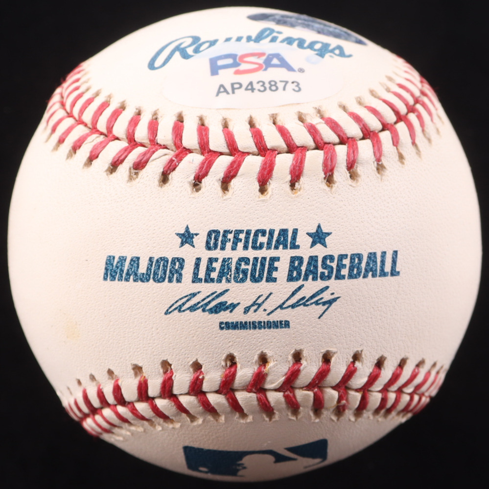 Warren Spahn Signed OML Baseball with Display Case Inscribed "363 Wins" (PSA) at PristineAuction.com Warren Spahn Signed OML Baseball with Display Case Inscribed "363 Wins" (PSA) at PristineAuction.com