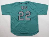 Bryan Woo Signed Jersey (Wilder Tag) at PristineAuction.com