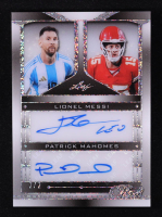 Lionel Messi / Patrick Mahomes II 2025 Leaf Pearl Dual Signatures Silver Sparkle #S27 #2/2 at PristineAuction.com