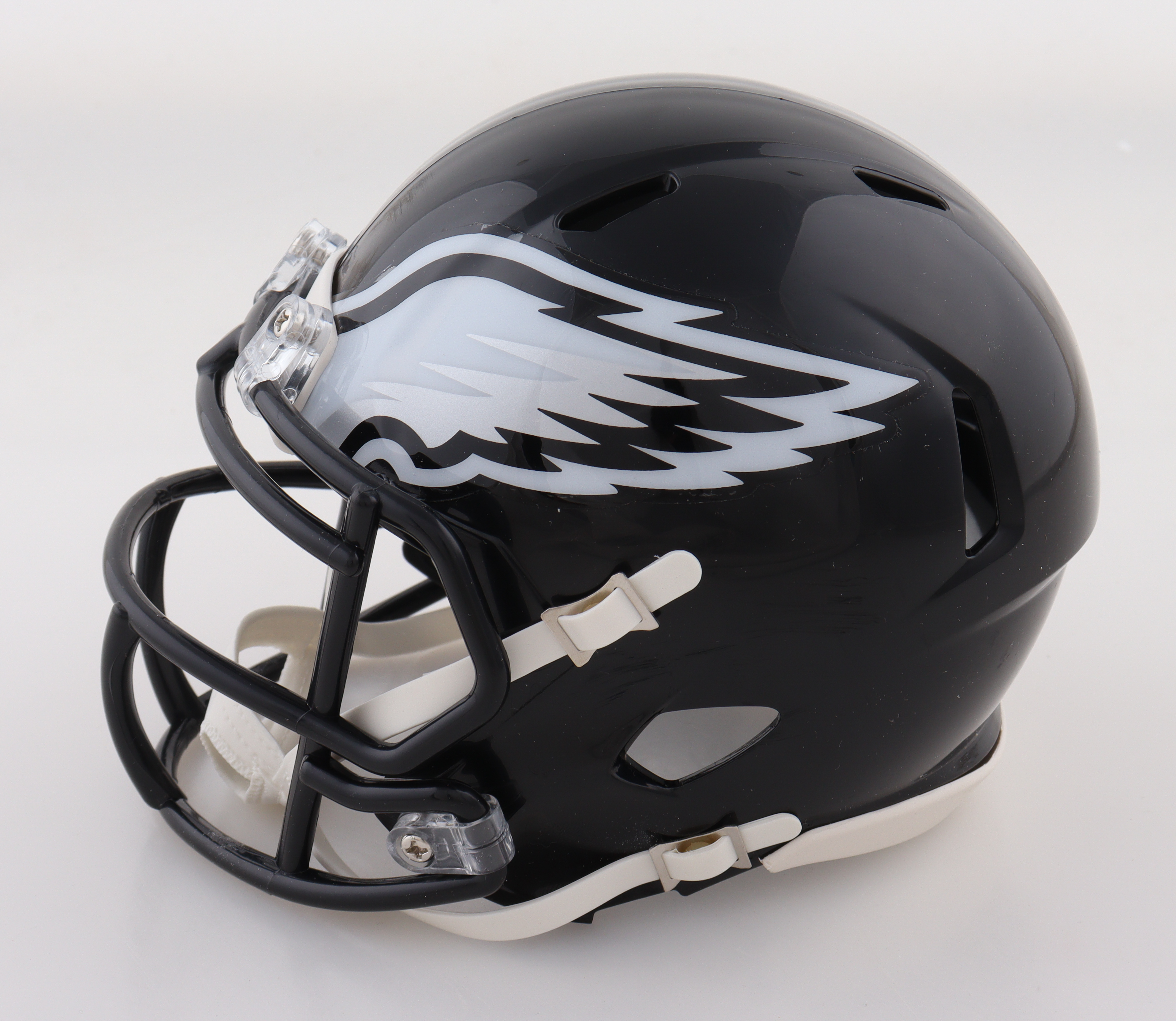 Quinyon Mitchell Signed Eagles Speed Mini Helmet (JSA) at PristineAuction.com Quinyon Mitchell Signed Eagles Speed Mini Helmet (JSA) at PristineAuction.com