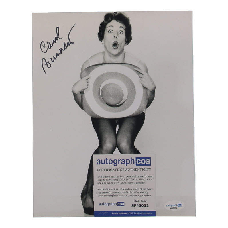 Carol Burnett Signed "The Carol Burnett Show" 8x10 Photo (AutographCOA) at PristineAuction.com Carol Burnett Signed "The Carol Burnett Show" 8x10 Photo (AutographCOA) at PristineAuction.com