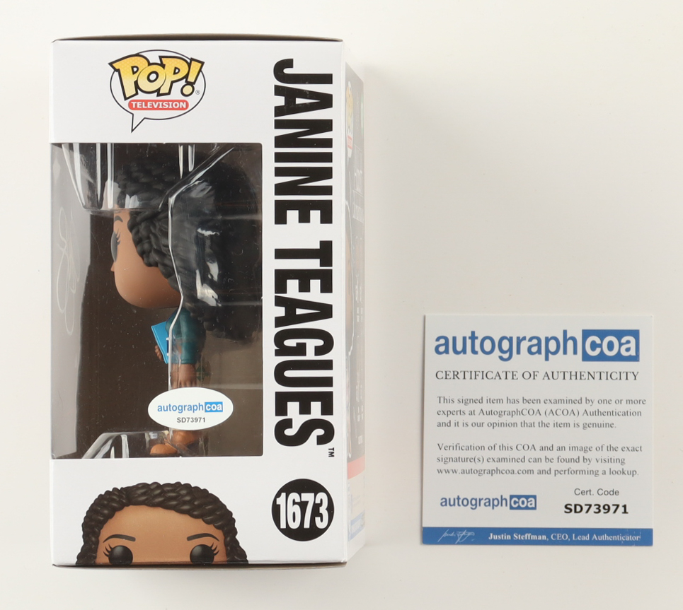 Quinta Brunson Signed "Abbott Elementary" #1673 Janine Teagues Funko Pop! Vinyl Figure (ACOA) at PristineAuction.com Quinta Brunson Signed "Abbott Elementary" #1673 Janine Teagues Funko Pop! Vinyl Figure (ACOA) at PristineAuction.com