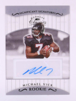 Michael Vick 2021 Classics Significant Signatures #118 at PristineAuction.com
