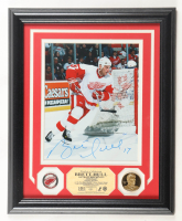 Brett Hull Signed LE Red Wings Custom Framed Photo Display With 24Kt Gold Overlay Medallion (Highland Mint) at PristineAuction.com