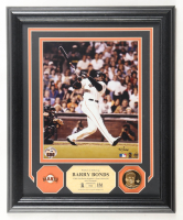 Barry Bonds LE Giants Highland Mint Framed LE Photo and Gold Overlay Medallion Display at PristineAuction.com