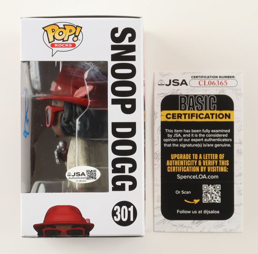Snoop Dogg Signed #301 Funko Pop! Vinyl Figure (JSA) at PristineAuction.com Snoop Dogg Signed #301 Funko Pop! Vinyl Figure (JSA) at PristineAuction.com