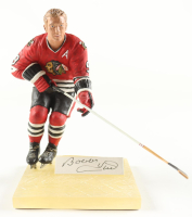 Bobby Hull Signed LE "The Golden Jet" Ceramic Figurine #1565 (Gartlan USA) at PristineAuction.com
