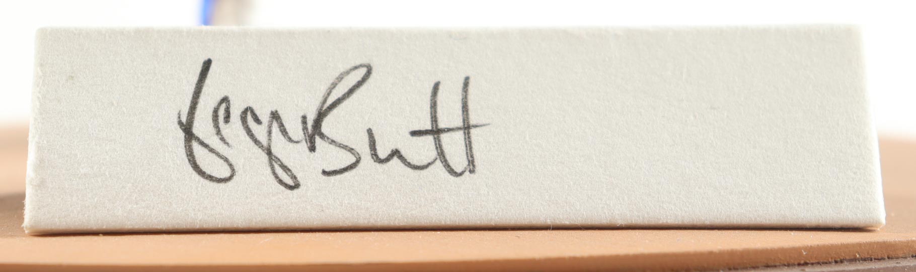 George Brett Signed LE "The Franchise" Ceramic Figurine (Gartlan USA) at PristineAuction.com George Brett Signed LE "The Franchise" Ceramic Figurine (Gartlan USA) at PristineAuction.com