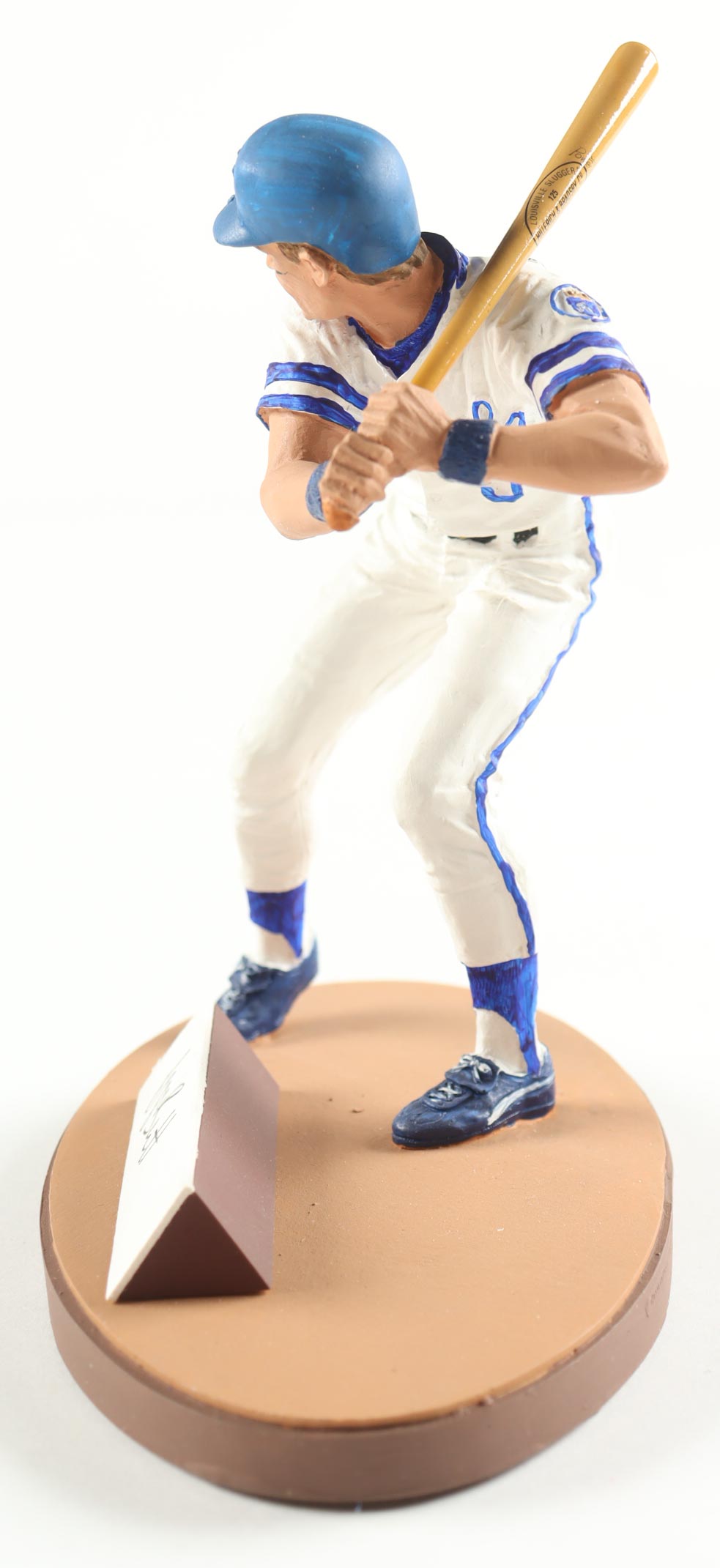 George Brett Signed LE "The Franchise" Ceramic Figurine (Gartlan USA) at PristineAuction.com George Brett Signed LE "The Franchise" Ceramic Figurine (Gartlan USA) at PristineAuction.com