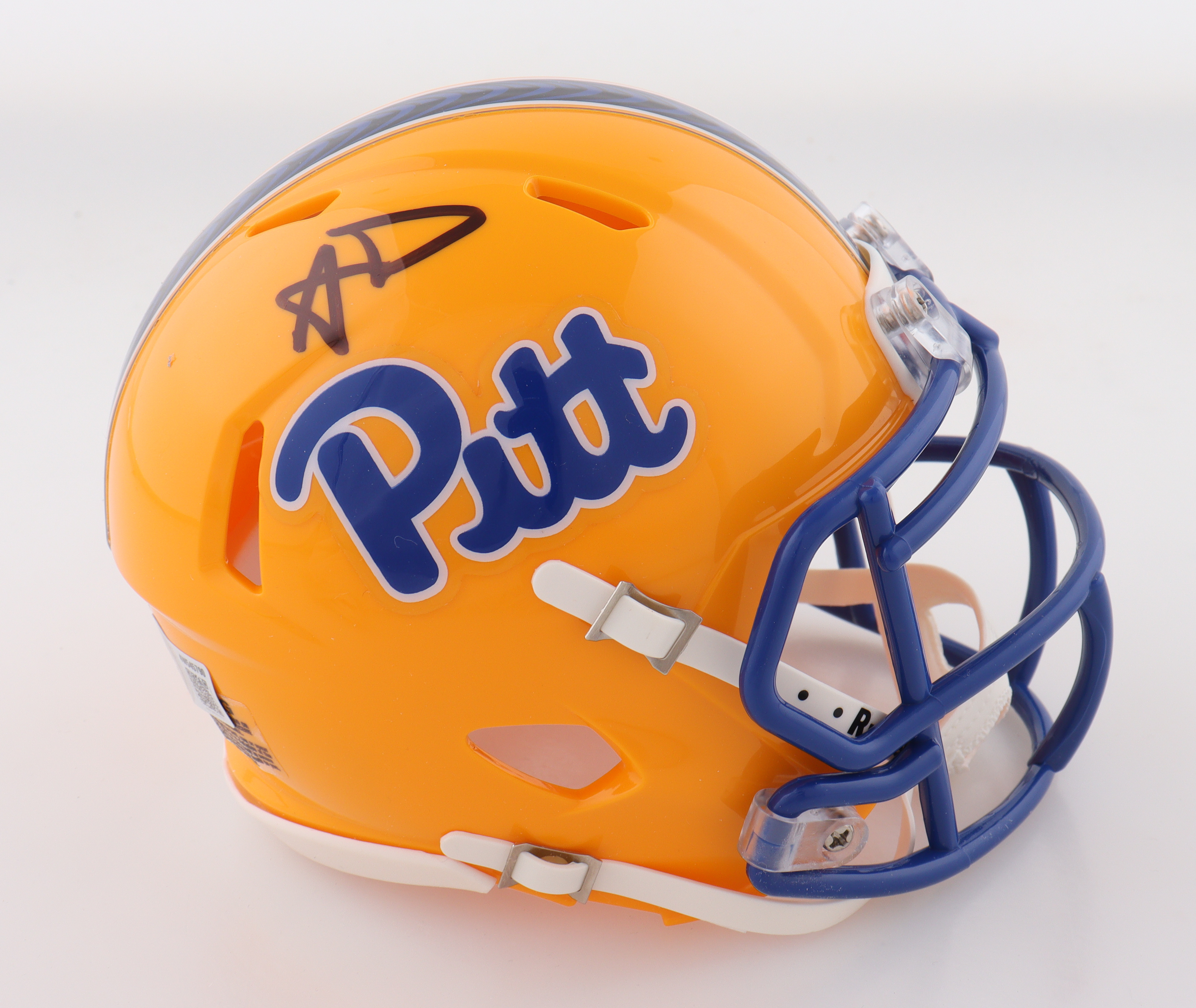 Aaron Donald Signed Pittsburgh Panthers Speed Mini Helmet (Beckett) at PristineAuction.com Aaron Donald Signed Pittsburgh Panthers Speed Mini Helmet (Beckett) at PristineAuction.com