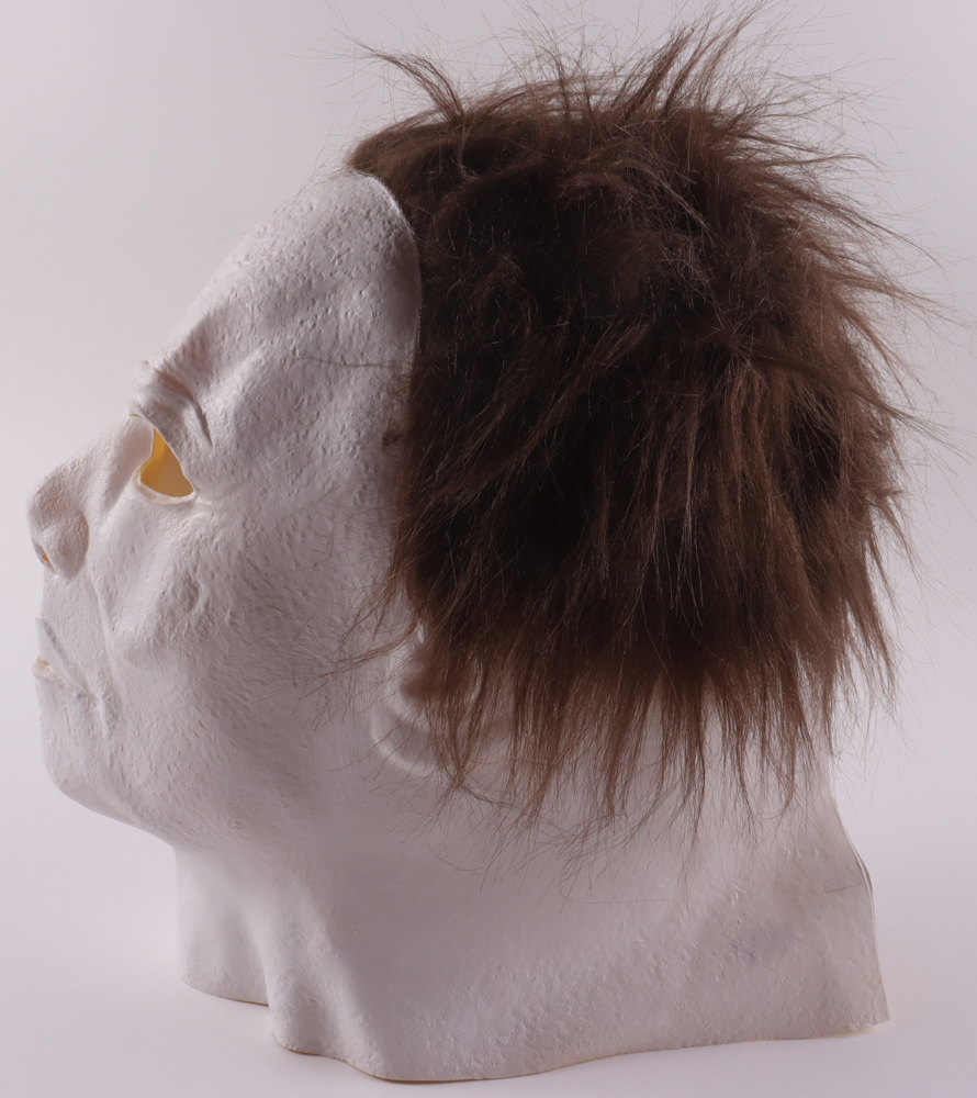 Nick Castle Signed "Halloween" Mask Inscribed "Michael Myers" (ACOA) at PristineAuction.com Nick Castle Signed "Halloween" Mask Inscribed "Michael Myers" (ACOA) at PristineAuction.com