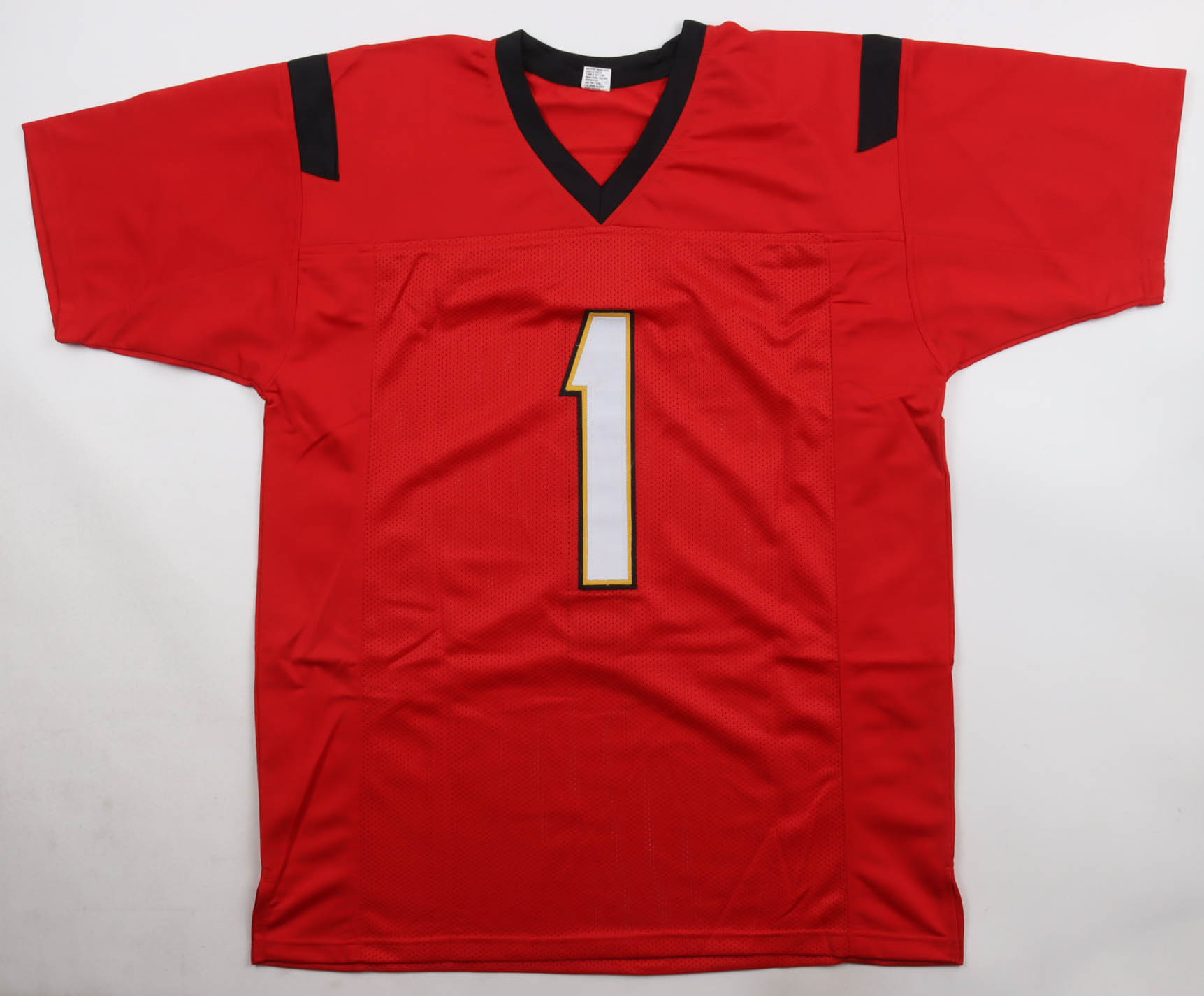 D.J. Moore Signed Jersey (JSA) at PristineAuction.com D.J. Moore Signed Jersey (JSA) at PristineAuction.com