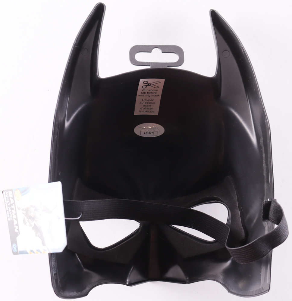 Christian Bale Signed "Batman" Mask (JSA) at PristineAuction.com Christian Bale Signed "Batman" Mask (JSA) at PristineAuction.com