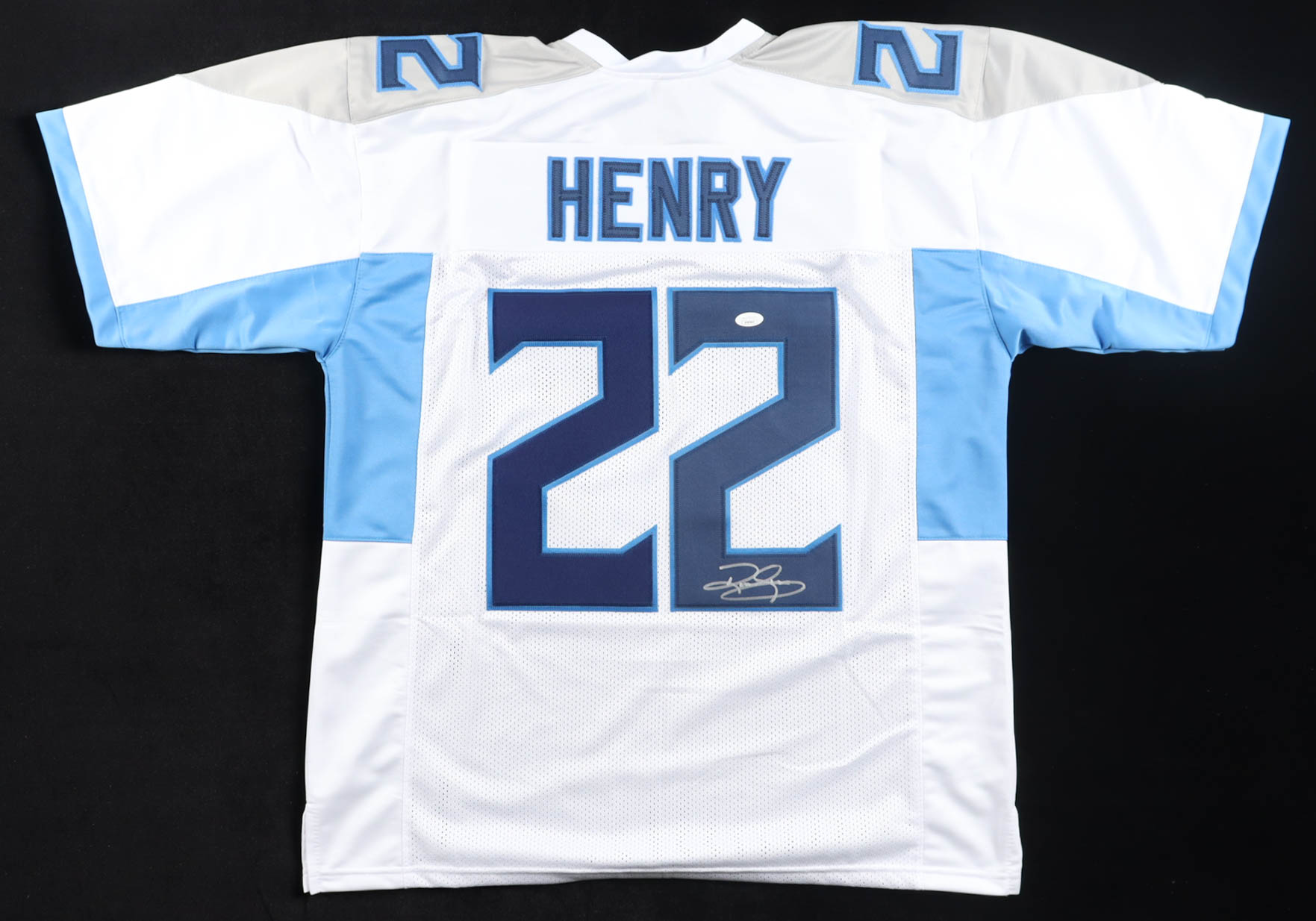 Derrick Henry Signed Jersey (JSA) at PristineAuction.com Derrick Henry Signed Jersey (JSA) at PristineAuction.com