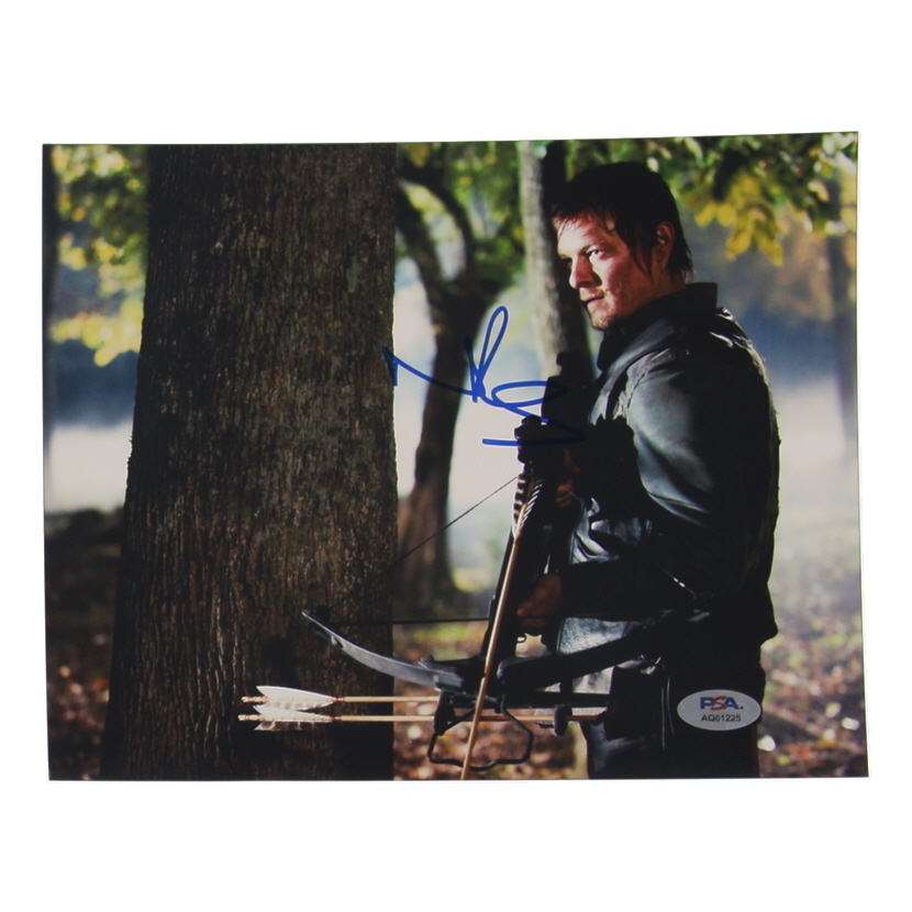 Norman Reedus Signed "The Walking Dead" 8x10 Photo (PSA) at PristineAuction.com Norman Reedus Signed "The Walking Dead" 8x10 Photo (PSA) at PristineAuction.com