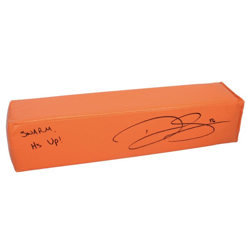 Dalton Schultz Signed LE End Zone Pylon Inscribed "Swarm H's Up!" (Beckett) at PristineAuction.com Dalton Schultz Signed LE End Zone Pylon Inscribed "Swarm H's Up!" (Beckett) at PristineAuction.com