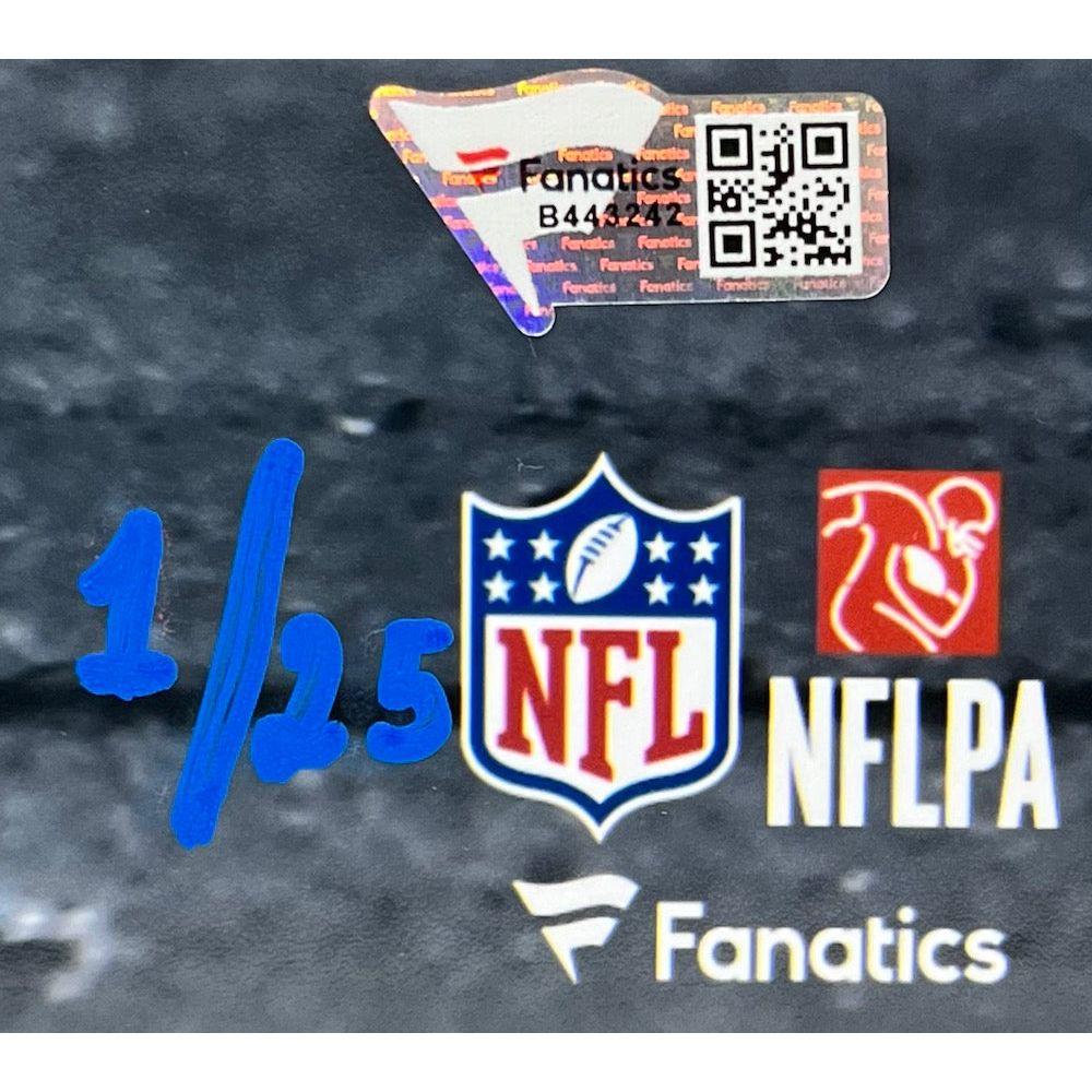 Derrick Henry Signed LE Titans 16x20 Photo (Fanatics) at PristineAuction.com Derrick Henry Signed LE Titans 16x20 Photo (Fanatics) at PristineAuction.com