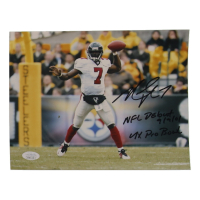 Michael Vick Signed Falcons 8x10 Photo Inscribed "4x Pro Bowl" & "NFL Debut 9/9/01" (JSA) at PristineAuction.com