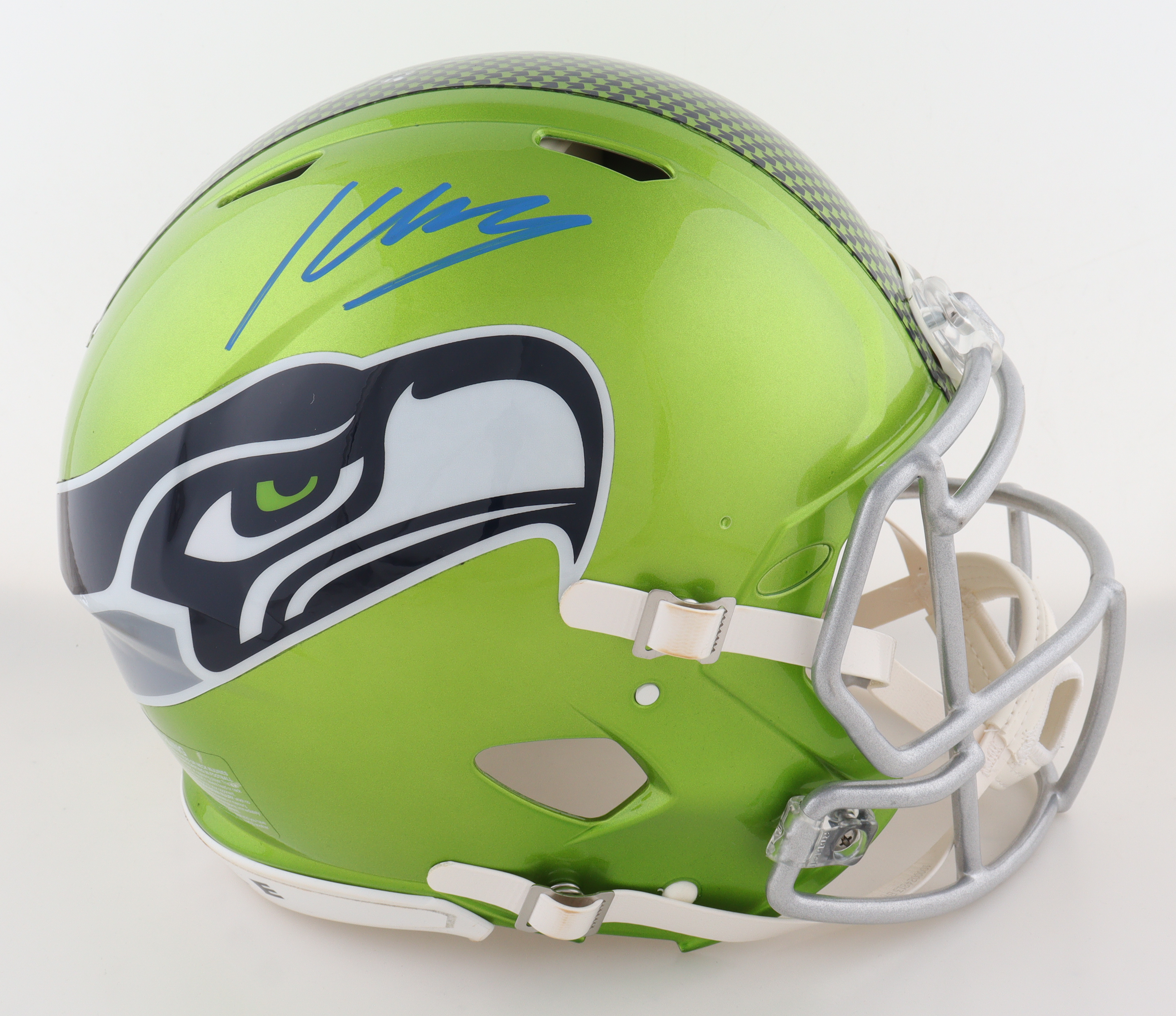 Kenneth Walker III Signed Seahawks Full-Size Authentic On-Field Speed Helmet (Beckett) at PristineAuction.com Kenneth Walker III Signed Seahawks Full-Size Authentic On-Field Speed Helmet (Beckett) at PristineAuction.com