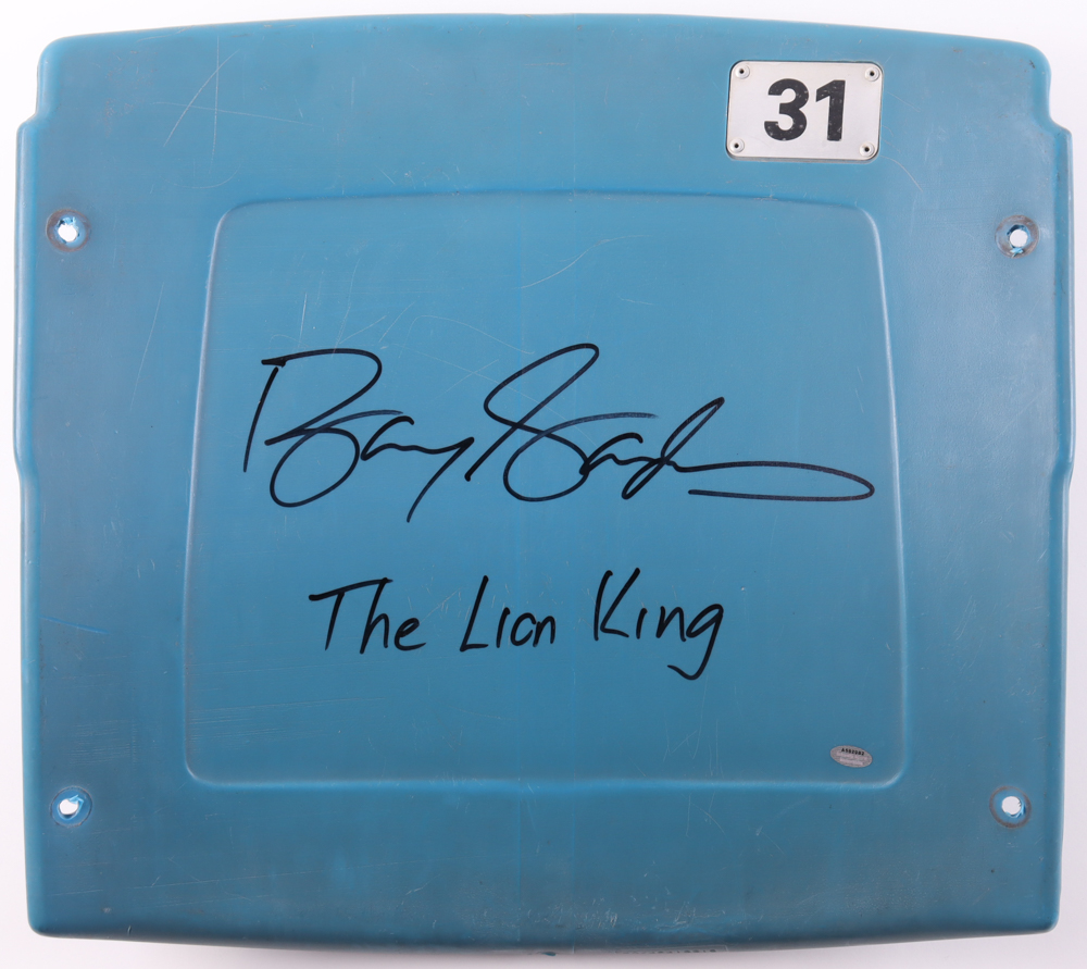 Barry Sanders Signed Stadium Seat Bottom Inscribed "The Lion King" (Schwartz) at PristineAuction.com Barry Sanders Signed Stadium Seat Bottom Inscribed "The Lion King" (Schwartz) at PristineAuction.com