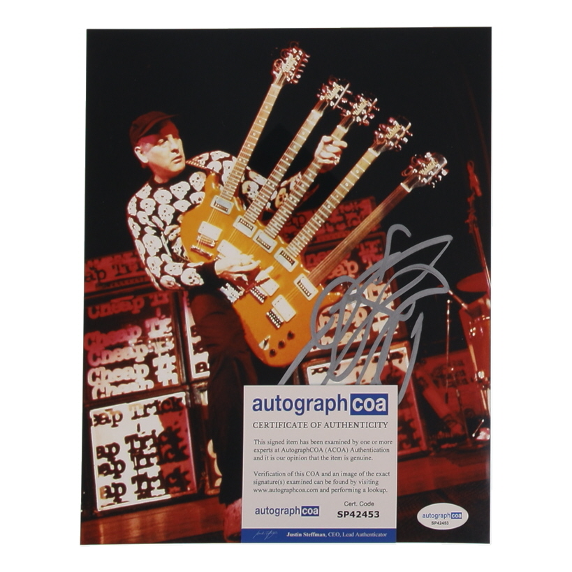 Rick Nielsen Signed Cheap Trick 8x10 Photo (Beckett) at PristineAuction.com Rick Nielsen Signed Cheap Trick 8x10 Photo (Beckett) at PristineAuction.com