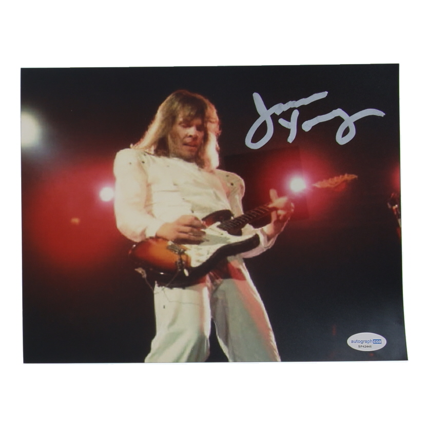 James Young Signed 8x10 Photo (ACOA) at PristineAuction.com James Young Signed 8x10 Photo (ACOA) at PristineAuction.com