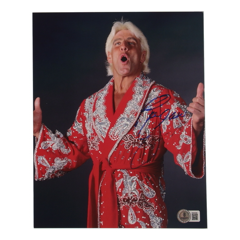 Ric Flair Signed WWE 8x10 Photo (Beckett) at PristineAuction.com Ric Flair Signed WWE 8x10 Photo (Beckett) at PristineAuction.com