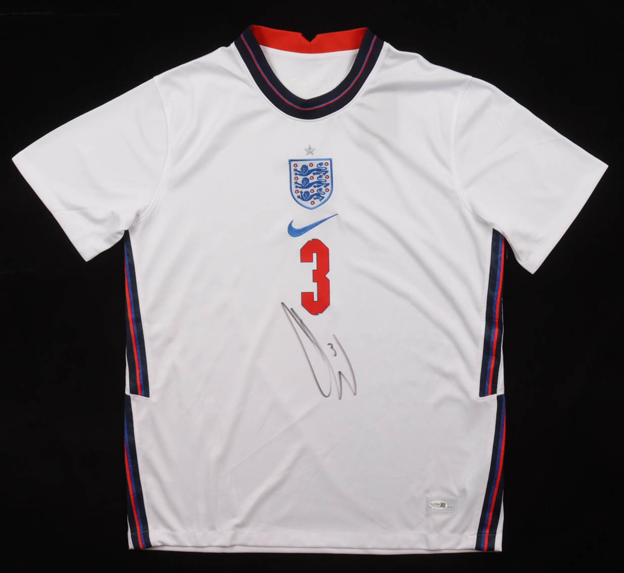 Luke Shaw Signed England Nike Authentic Jersey (JSA) at PristineAuction.com Luke Shaw Signed England Nike Authentic Jersey (JSA) at PristineAuction.com