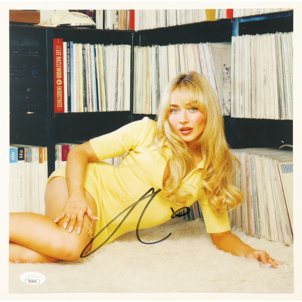 Sabrina Carpenter Signed "Short n' Sweet" Vinyl Record Album Insert (JSA) at PristineAuction.com