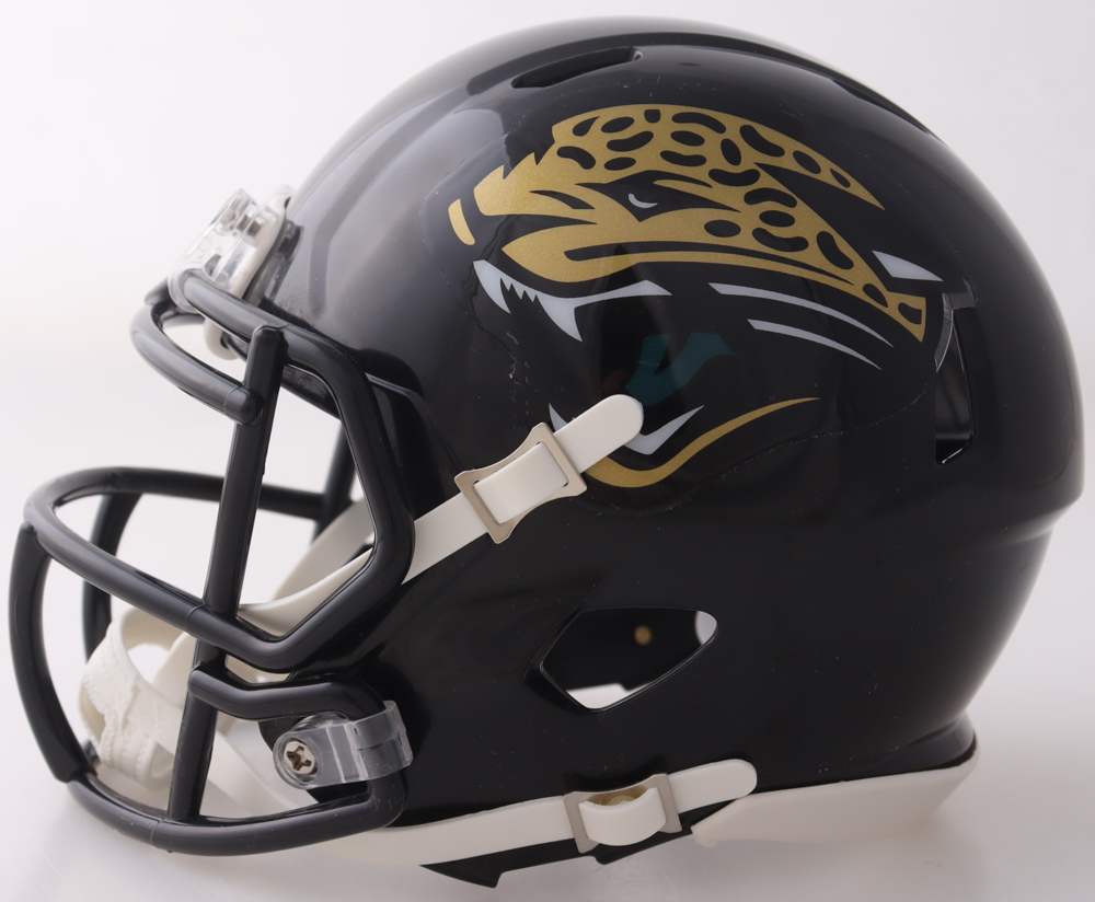 Maurice Jones-Drew Signed Jaguars Speed Mini Helmet (Beckett) at PristineAuction.com Maurice Jones-Drew Signed Jaguars Speed Mini Helmet (Beckett) at PristineAuction.com