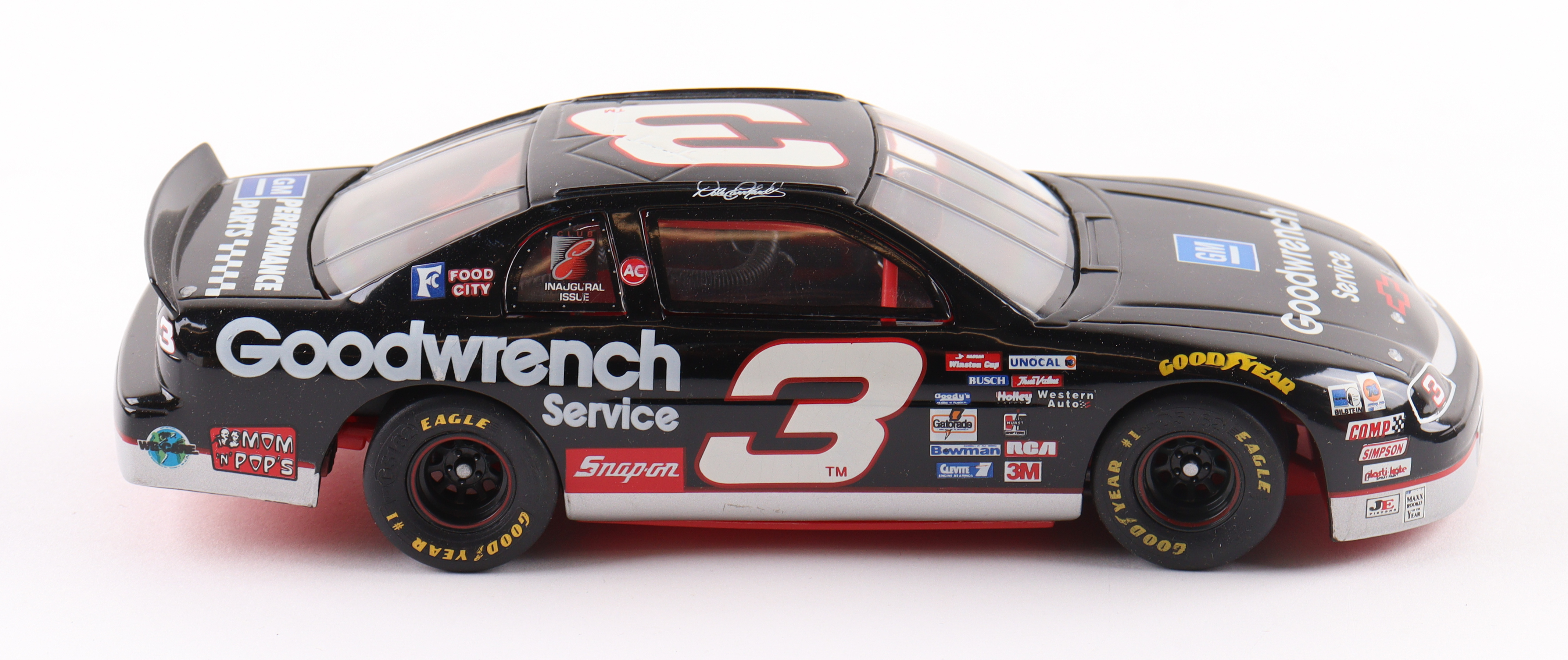 Dale Earnhardt 1998 LE NASCAR #3 Goodwrench Monte Carlo - 1:24 & 1:64 Die-cast Two Car Set at PristineAuction.com Dale Earnhardt 1998 LE NASCAR #3 Goodwrench Monte Carlo - 1:24 & 1:64 Die-cast Two Car Set at PristineAuction.com