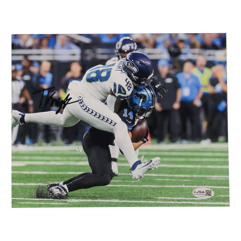 Tyrice Knight Signed Seahawks 8x10 Photo (JSA) at PristineAuction.com Tyrice Knight Signed Seahawks 8x10 Photo (JSA) at PristineAuction.com