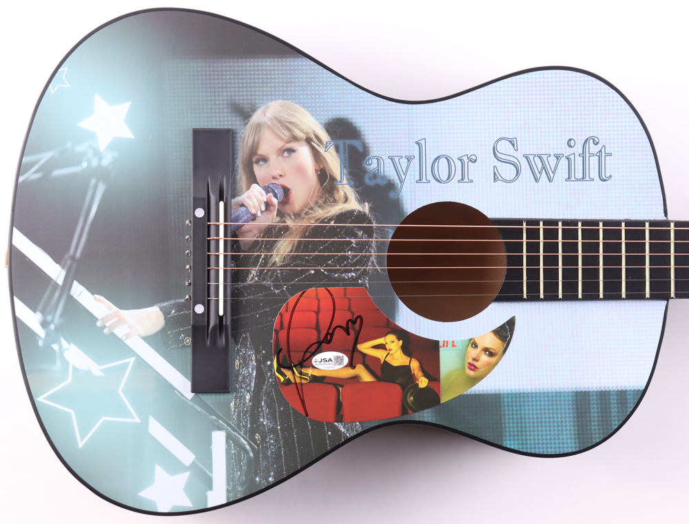 Taylor Swift Guitar with Signed Custom Insert Pickguard (JSA) at PristineAuction.com Taylor Swift Guitar with Signed Custom Insert Pickguard (JSA) at PristineAuction.com