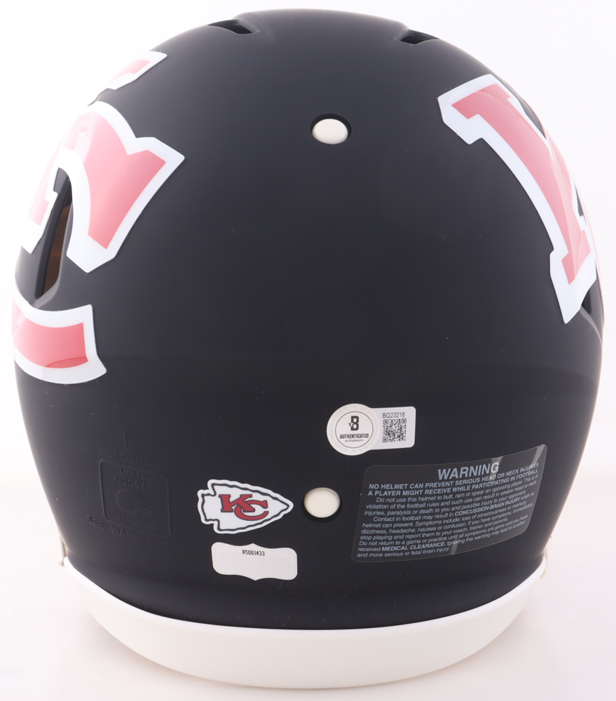 Patrick Mahomes II Signed Chiefs Full-Size Authentic On-Field AMP Alternate Speed Helmet (Beckett) at PristineAuction.com Patrick Mahomes II Signed Chiefs Full-Size Authentic On-Field AMP Alternate Speed Helmet (Beckett) at PristineAuction.com