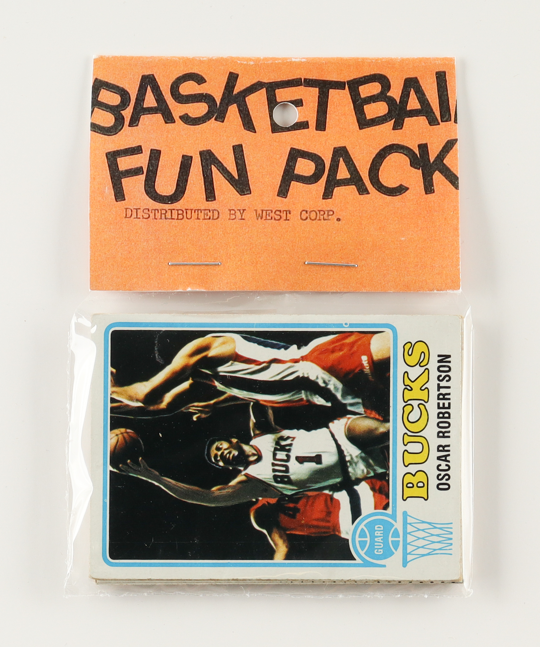 1973-74 Topps Basketball Card Fun Pack with (10) Cards at PristineAuction.com 1973-74 Topps Basketball Card Fun Pack with (10) Cards at PristineAuction.com