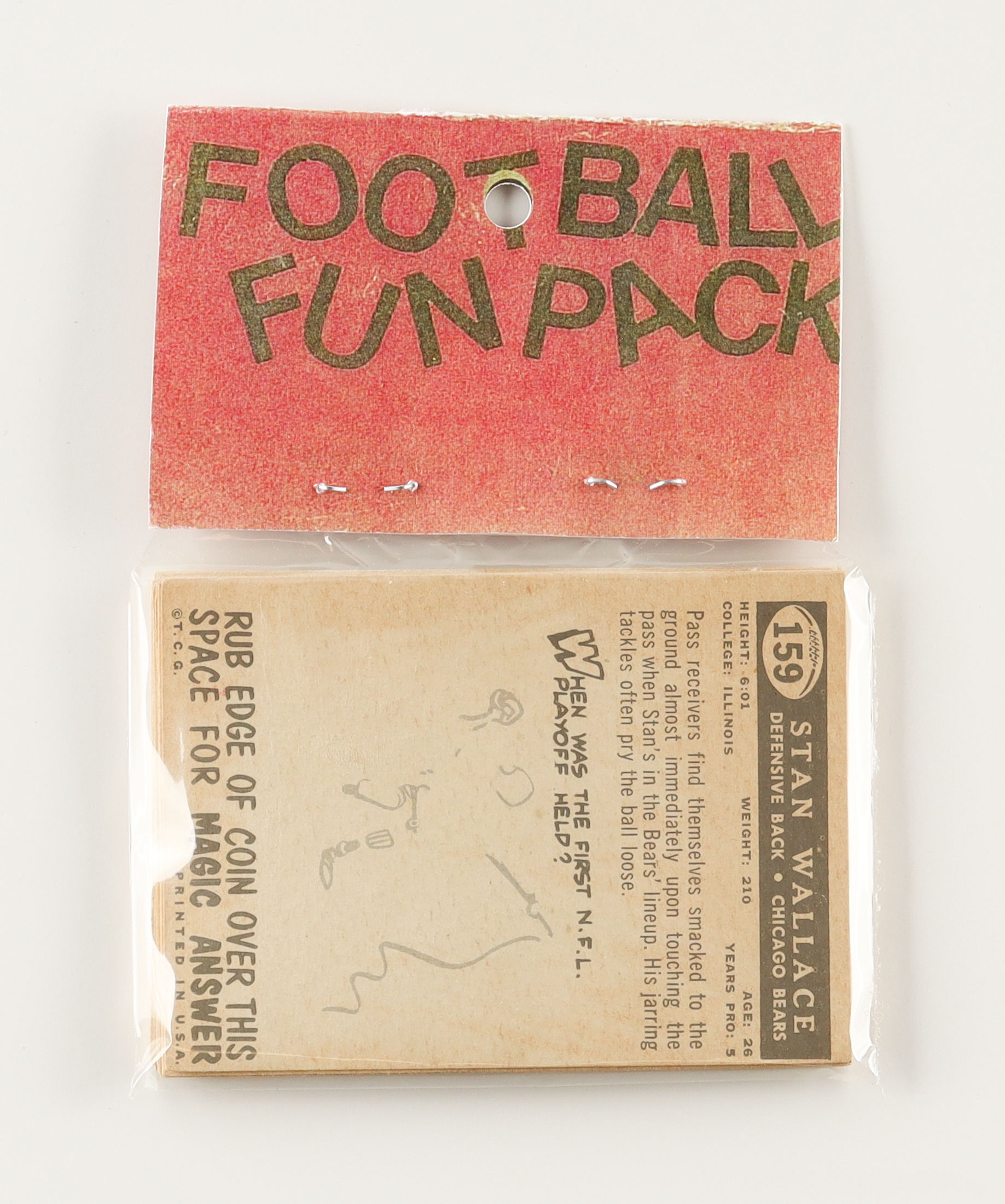1959 Topps Football Card Fun Pack with (10) Cards at PristineAuction.com 1959 Topps Football Card Fun Pack with (10) Cards at PristineAuction.com