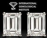 2.09 Carats Lab Grown Diamond Stud Earrings G, VVS2 | $3,650 Estimated Retail Value (UGL & IGI Certs) | Emerald Cut| Brand New at PristineAuction.com