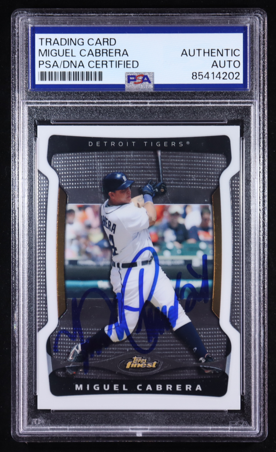 Miguel Cabrera Signed 2009 Finest #95 (PSA) at PristineAuction.com Miguel Cabrera Signed 2009 Finest #95 (PSA) at PristineAuction.com