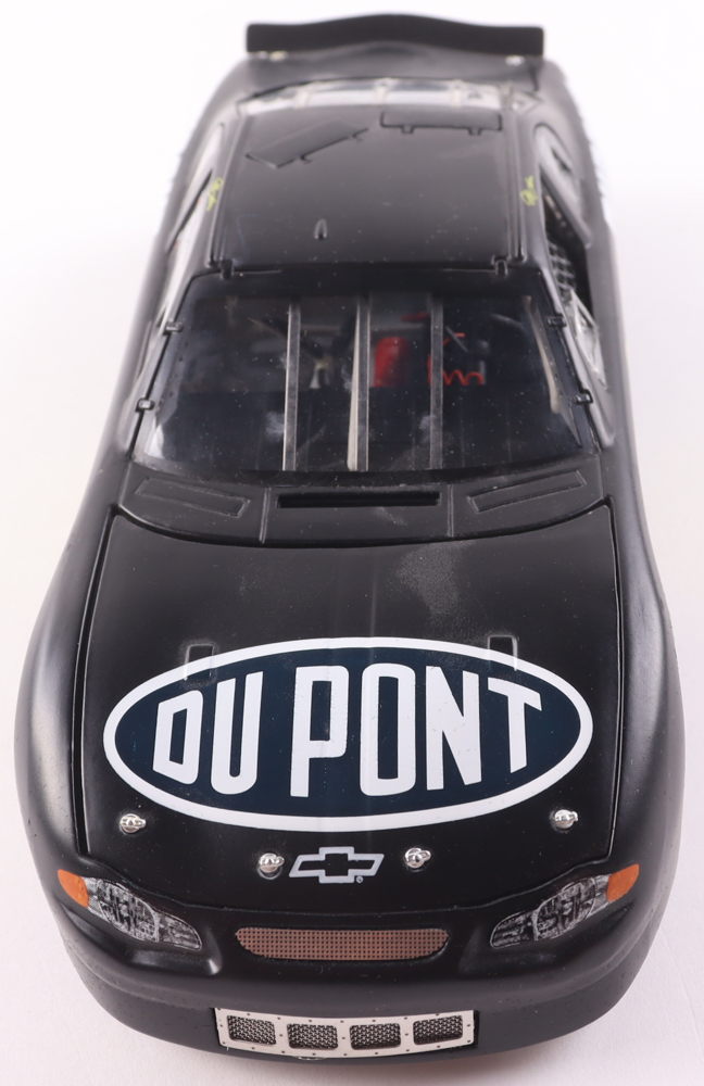 Jeff Gordon LE NASCAR #24 Dupont / Test 2002 Car Chevy Monte Carlo Elite 1:24 Scale Diecast Car at PristineAuction.com Jeff Gordon LE NASCAR #24 Dupont / Test 2002 Car Chevy Monte Carlo Elite 1:24 Scale Diecast Car at PristineAuction.com